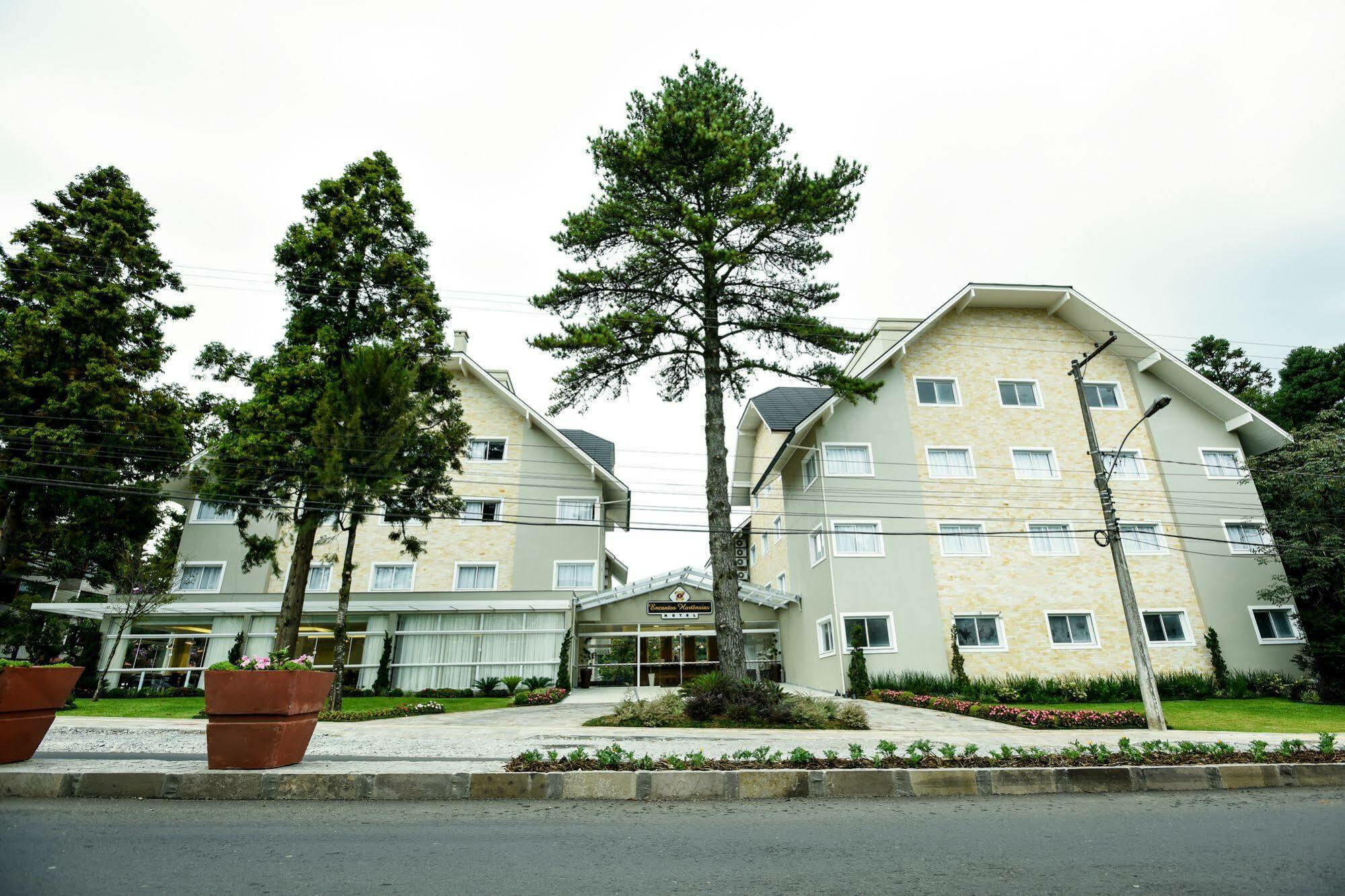 Sky Premium Hotel Gramado - Otima Localizacao ภายนอก รูปภาพ